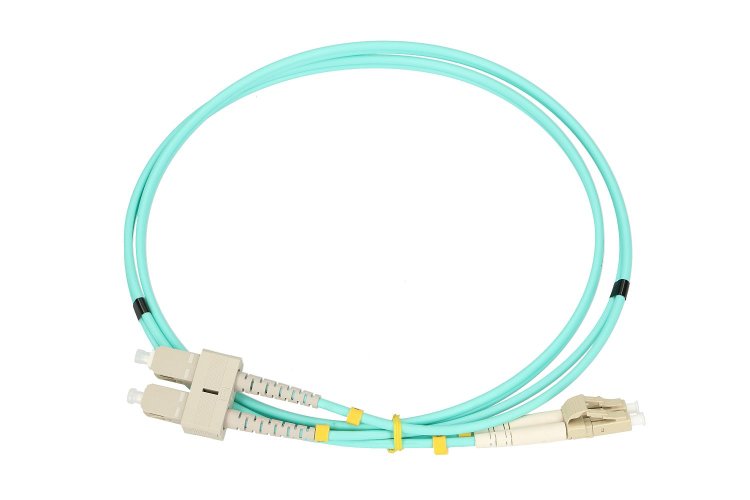 (kuva varten) Extralink LC/UPC-SC/UPC | Patchcord | Multi Mode, OM3, Duplex, 3mm, 1m - Sulje napsauttamalla kuva