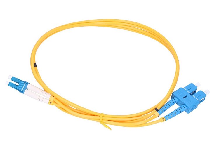 (kuva varten) Extralink LC/UPC-SC/UPC | Patchcord | Single Mode, Duplex, G652D, 3mm, 0,5m - Sulje napsauttamalla kuva