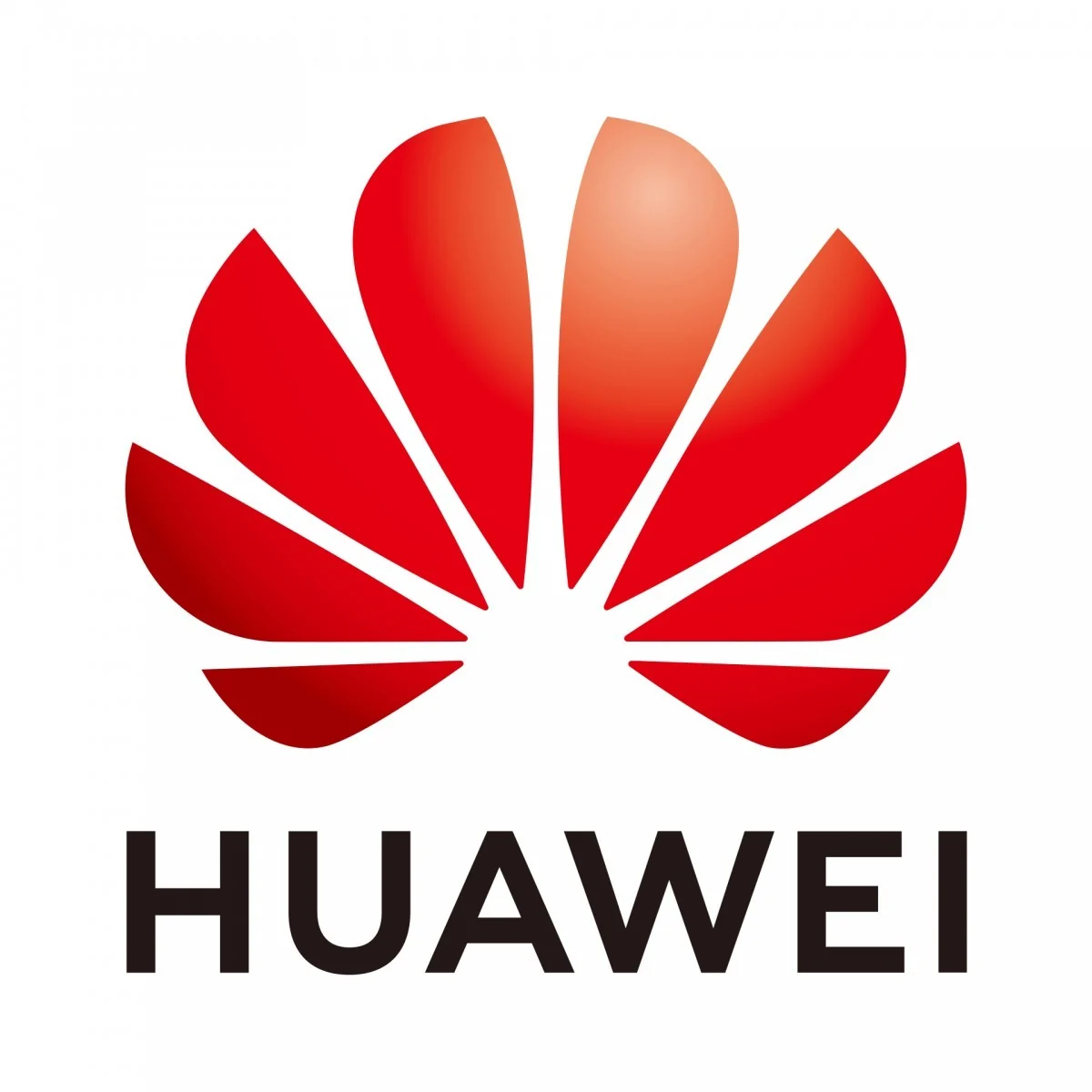 (kuva varten) HUAWEI Luna2000 ja Sun2000